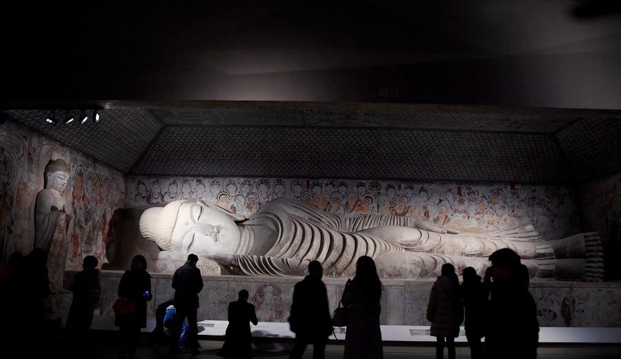 Dunhuang grotto art on display in Chengdu(1/4)