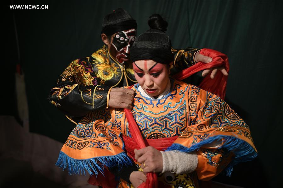 Shaanxi Opera team performs during Spring Festival holidays in NW China (1/7)