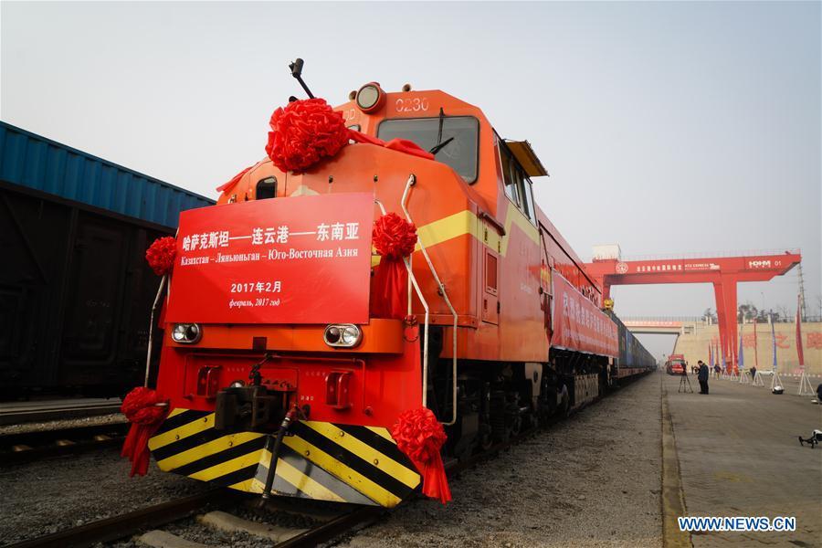 First batch of wheat from Kazakhstan arrives in Lianyungang port (1/6)