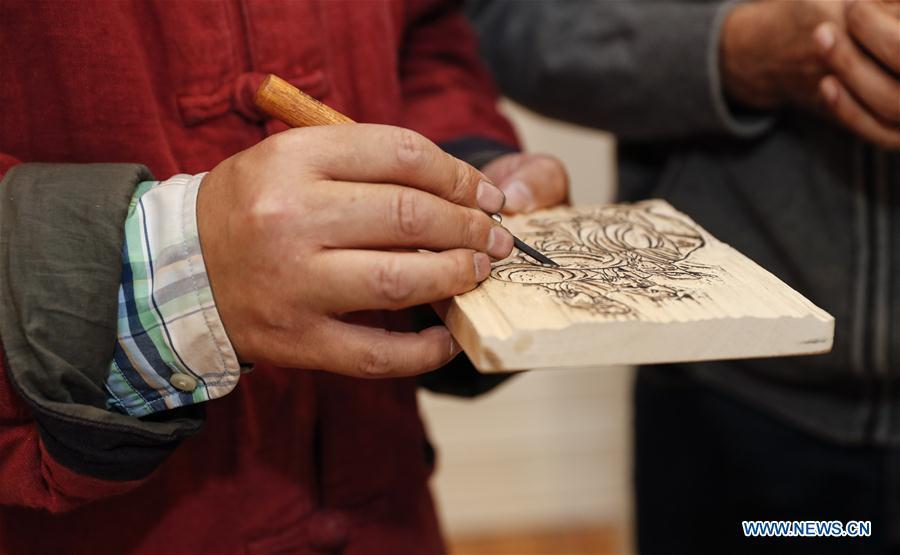 Chinese woodblock prints exhibited in London(1/7)
