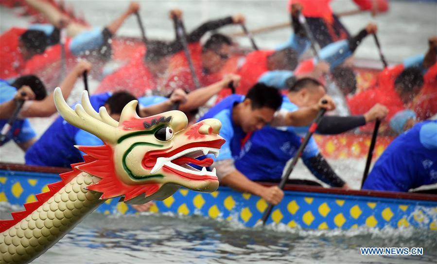 Chinese traditional Dragon Boat Festival marked in Hainan (1/7)