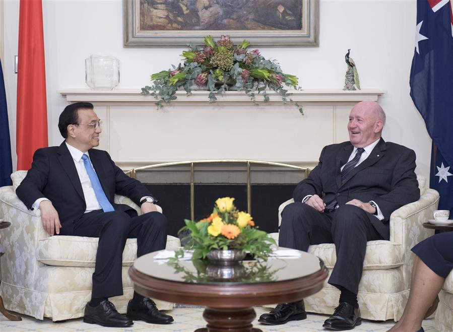 Premier Li meets with Australian Governor-General Peter Cosgrove in Canberra(1/2)