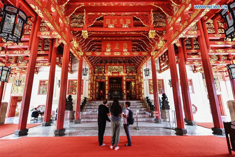 Chinese-style chamber in Bang Pa-In Royal Palace, Thailand(1/6)