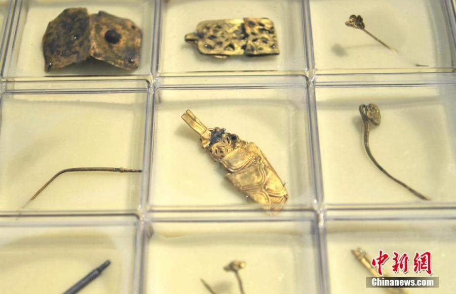 30,000 sunken relics unearthed in Southwest China (1/8)