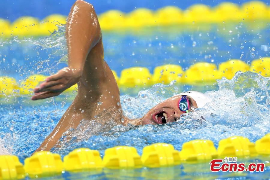 Sun Yang wins first in men’s 800m freestyle (1/4)