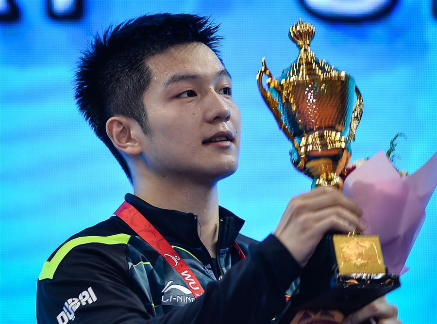 Chinese Fan defends Asian title of men's singles table tennis(1/7)