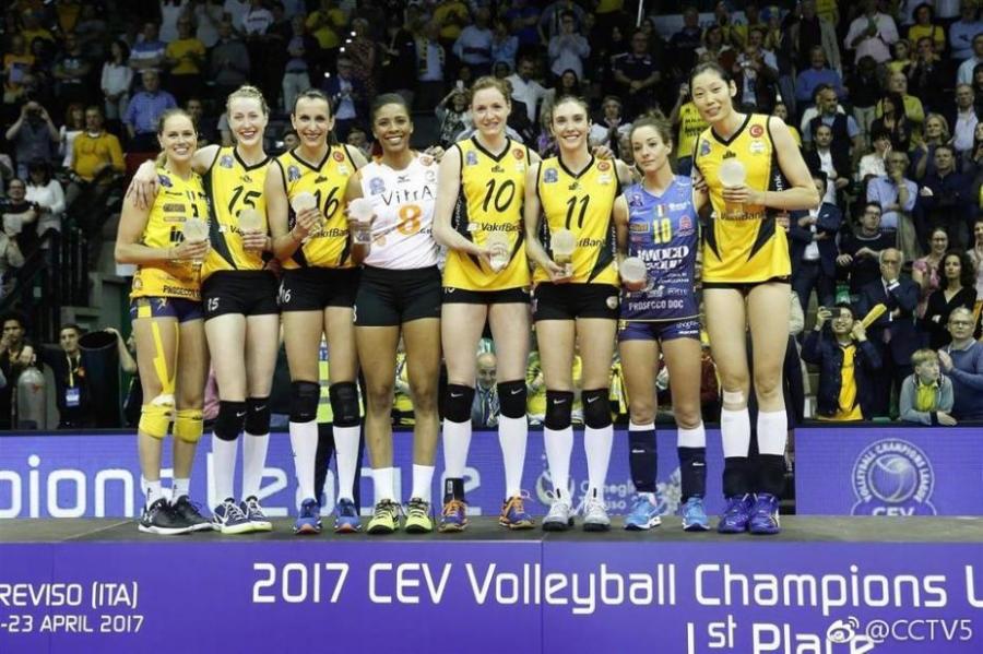 Zhu Ting helps Vakifbank win CEV Volleyball Champions League(1/6)