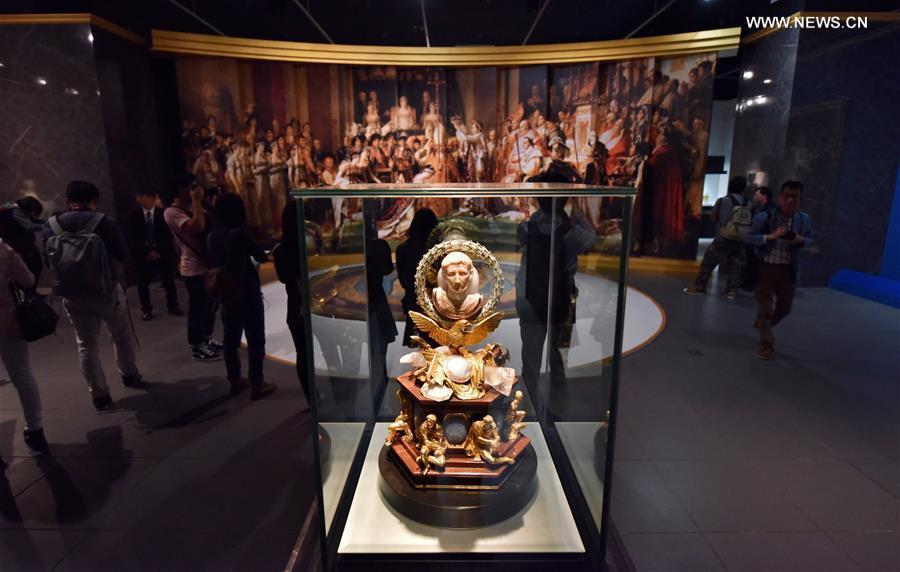 Art creations from Louvre Museum displayed in Hong Kong(1/6)