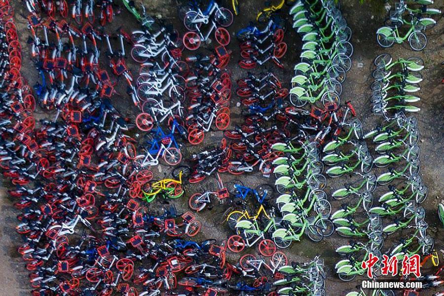 Aerial photos depict China's booming bike-sharing trend(1/5)