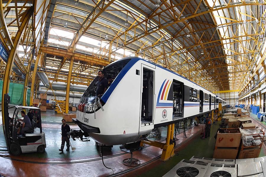 Chinese companies boost Iran's rail network(1/6)