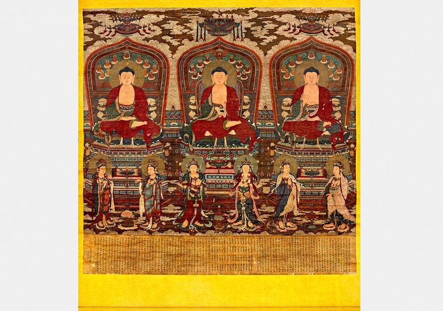 New Macao auction highlights imperial painting, wine vessel(1/5)