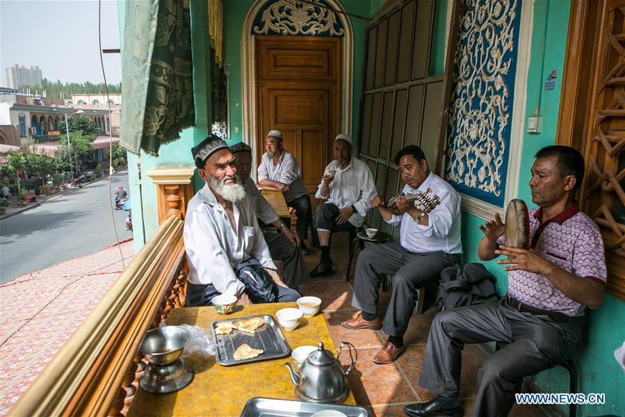 Daily life in Kashgar, Xinjiang(1/10)