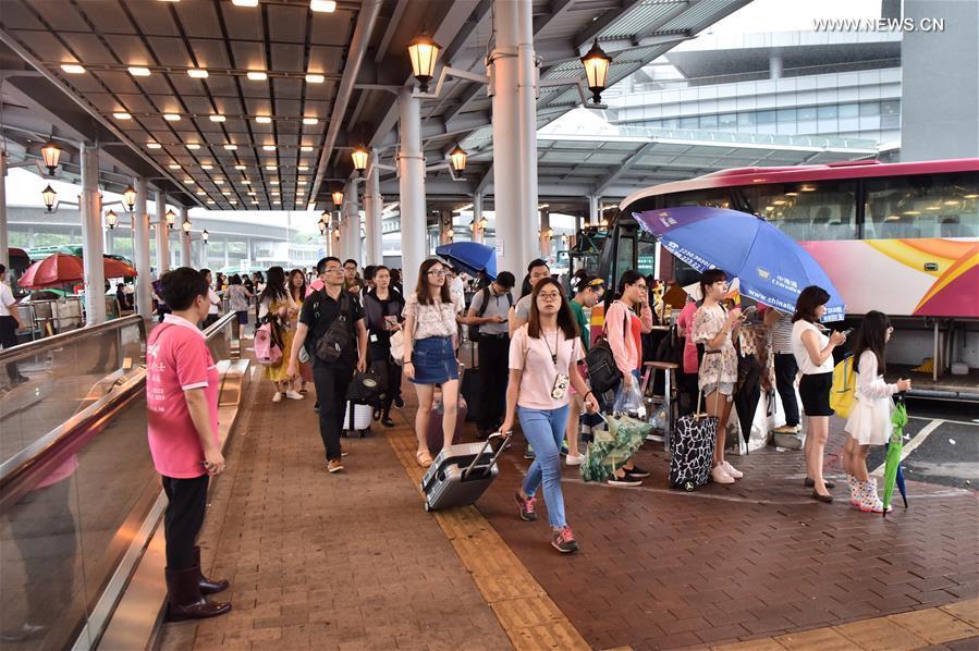 Infrastructures linking Guangzhou, Shenzhen and Hong Kong(1/7)