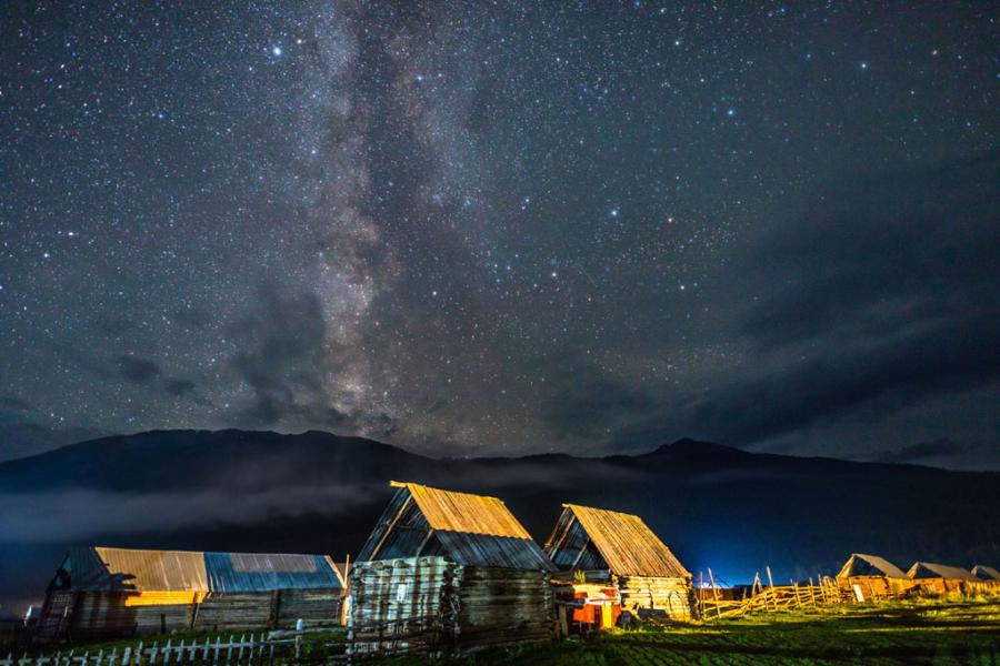 Beautiful night sky in Kanas, Xinjiang(1/5)
