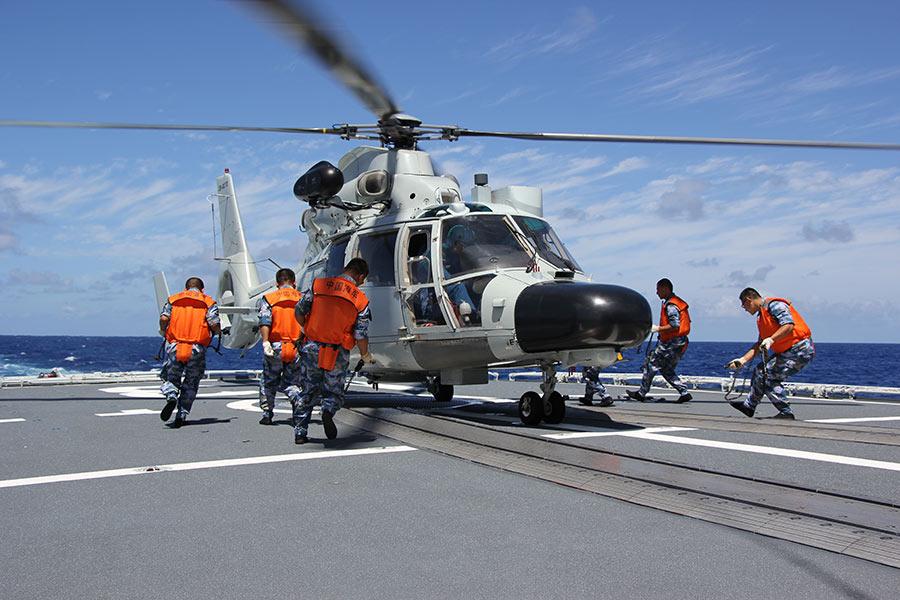 Zooming in on PLA's first carrier-based helicopter force(1/13)