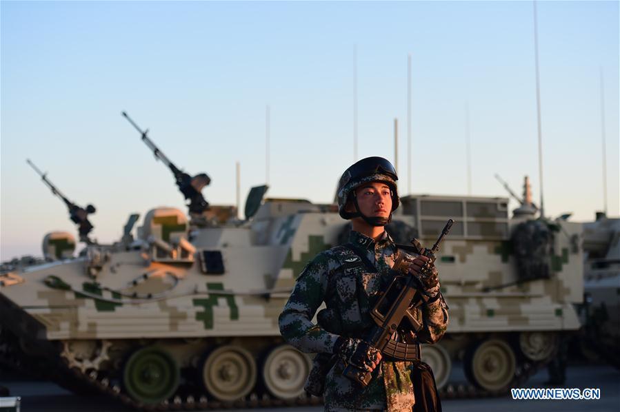 Troops prepare for military parade at Zhurihe training base in N China (1/10)