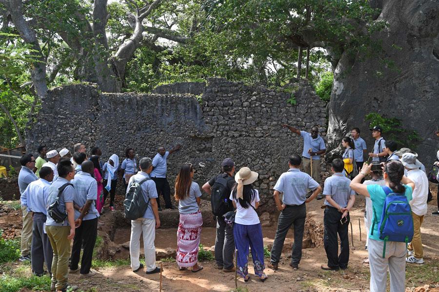 Kenya excavates skeletons of people with Chinese blood(2/7)