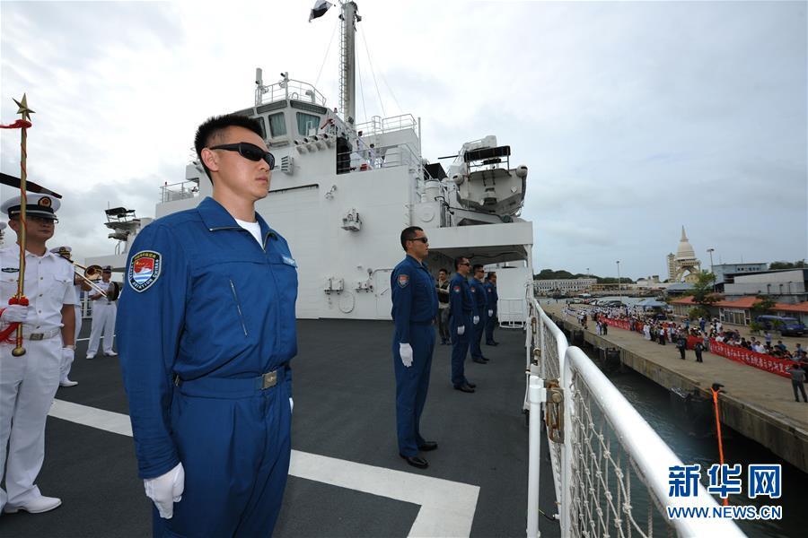 Peace Ark docks in Sri Lanka(1/2)