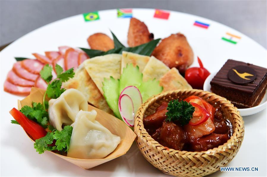Delicious in-flight meal for BRICS Summit(1/4)