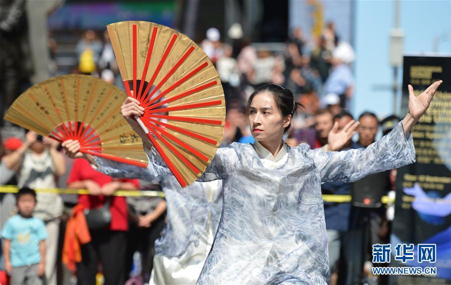 Chinese kungfu promotes 'harmony, health and sharing'(1/6)