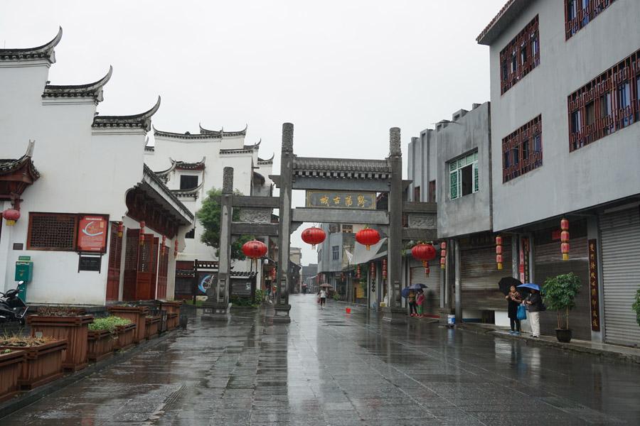 Scenery of Qianyang ancient town in Hunan(1/8)