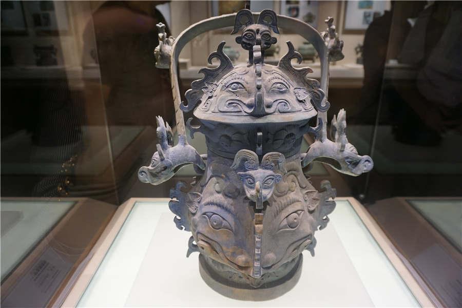 A visit to Hubei's Suizhou Museum(1/10)