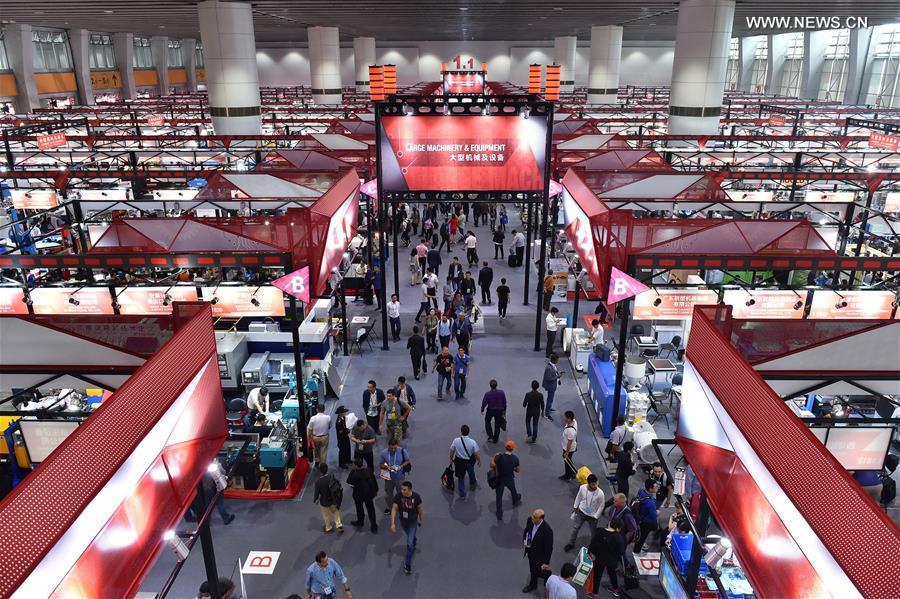 122nd China Import and Export Fair kicks off in Guangzhou(1/7)