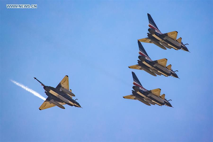 Chinese Air Force team leaves for aerobatic shows in UAE, Pakistan (1/2)