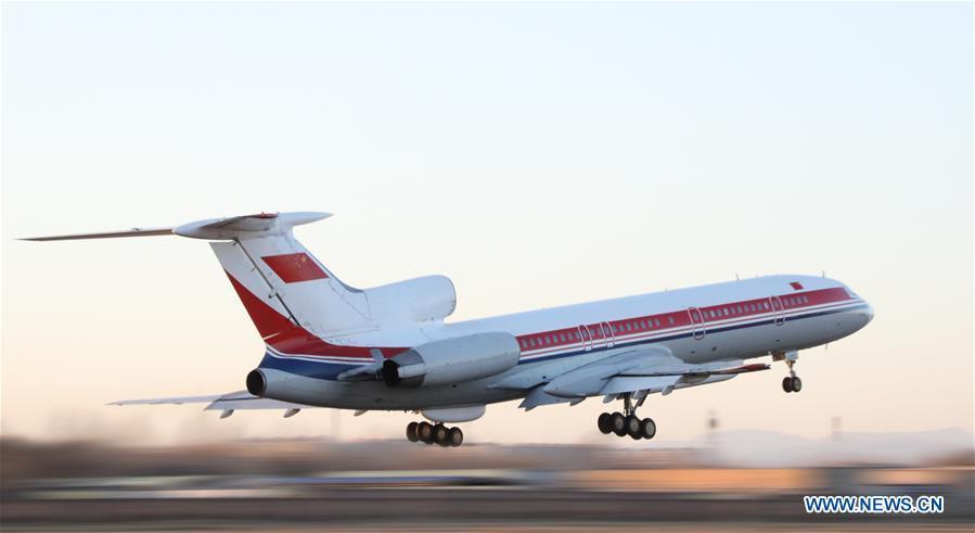Chinese aircraft conduct drills in Yellow Sea, East China Sea(1/2)