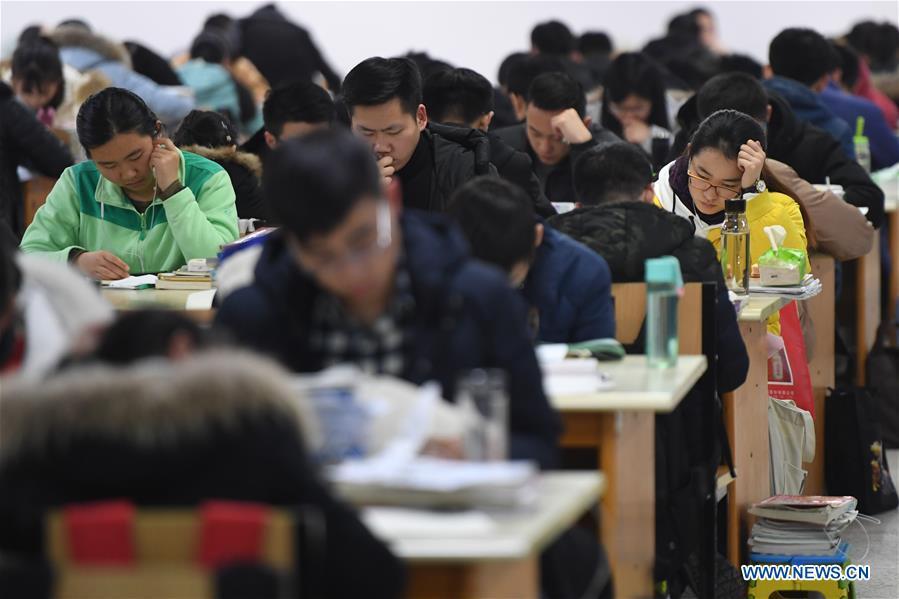 China's national postgraduate entrance exam draws near(1/4)