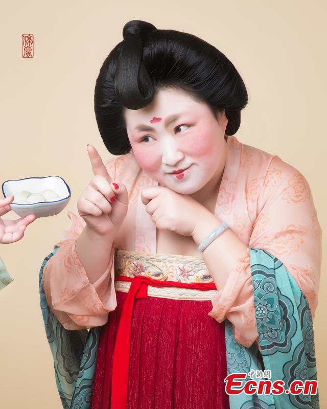 Tang Dynasty 'court lady' goes viral online(1/8)