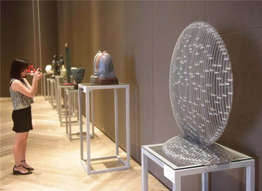 Hainan hosts 2018 Boao Sculpture Festival(1/3)