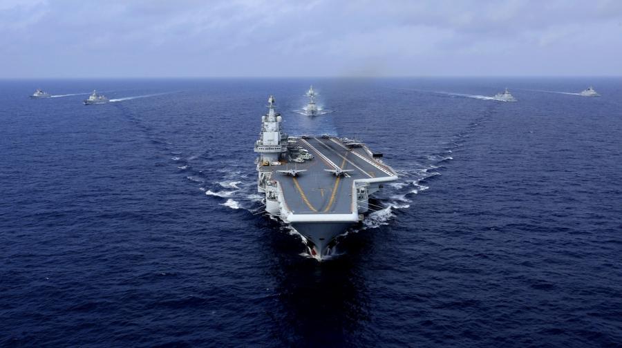 Carrier leads exercise in west Pacific(1/2)