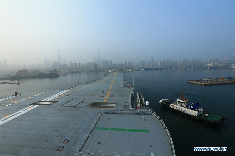 China's first domestically-built aircraft carrier sets out for sea trials(1/3)