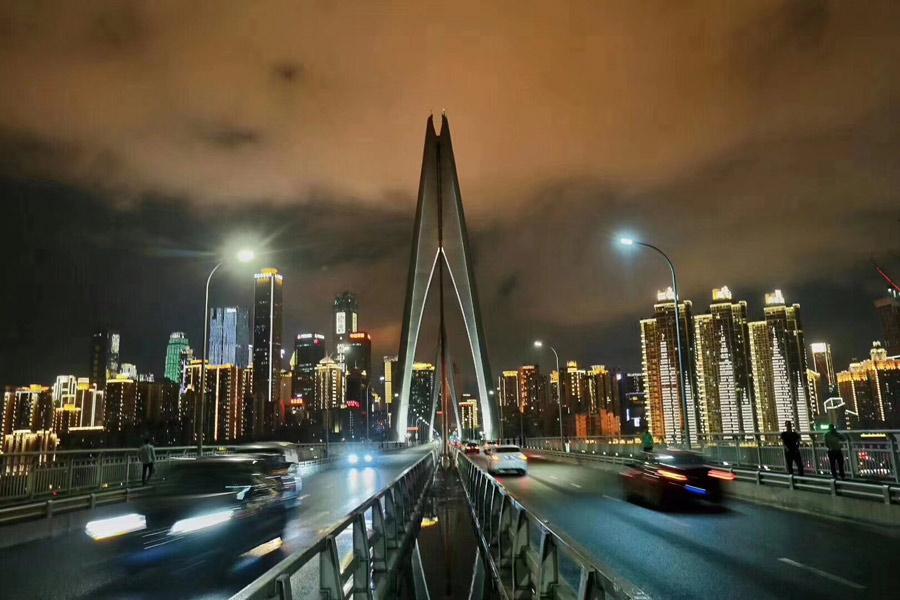 Glittering night views in Chongqing(1/9)