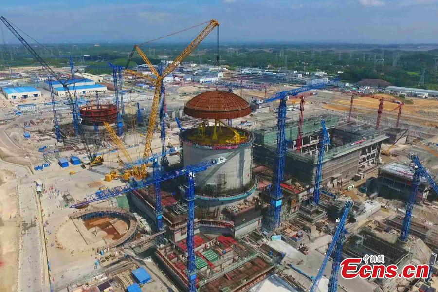 Photo taken on May 23, 2018 shows the installation site of a hemispherical dome at the No. 3 unit of Fangchenggang nuclear power station in south China\'s Guangxi Zhuang Autonomous Region. The dome has been installed on a reactor at China\'s nuclear power project in Fangchenggang using Hualong One technology, a domestically-developed third generation reactor design.  (Photo: China News Service/Huang Huifang)