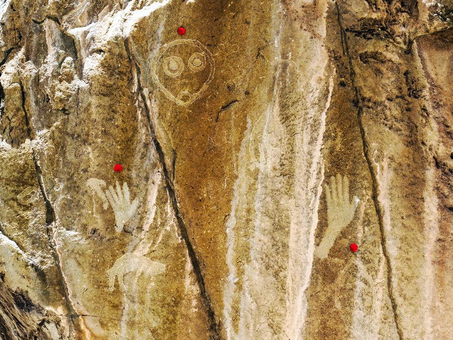 Rock art on the Helan Mountain in Ningxia Hui autonomous region, May 21, 2018.  (Photo provided to chinadaily.com.cn)