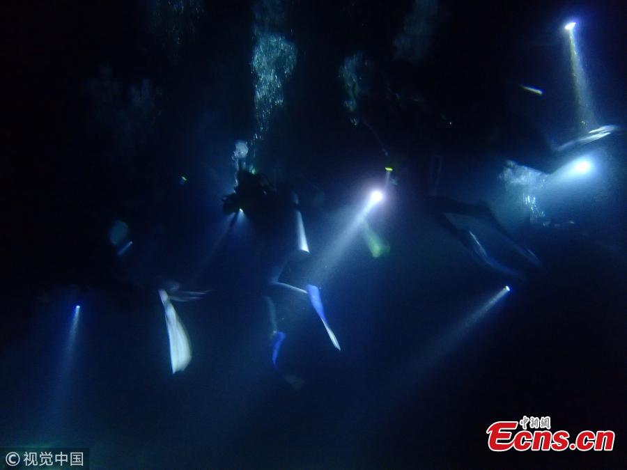 Yu Yunzhi, 24, has built a seven-meter-deep pool for scuba diving in an office building in Hangzhou, East China’s Zhejiang Province. Yu scuba dived for the first time during a visit to Taiwan in 2014. Since then, she has continued her training and achieved the highest level of certification. (Photo/VCG)