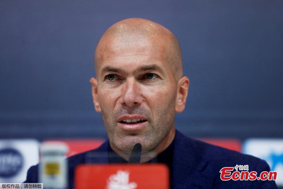 Real Madrid coach Zinedine Zidane speaks at a press conference, May 31, 2018.  The 45-year-old former international announced to step down as Real Madrid coach on Thursday, saying that it was time for a change for himself and the club. \