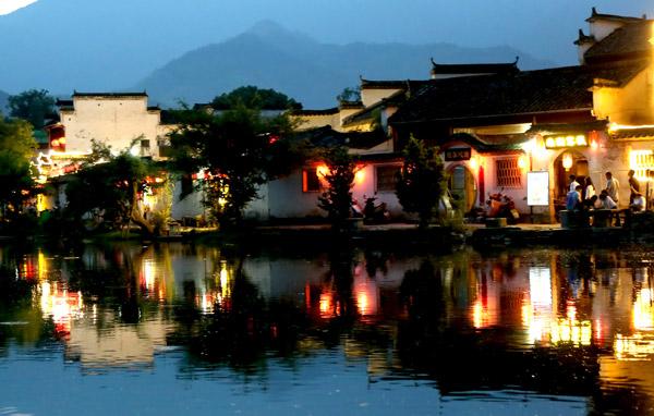 Traditional lanterns glow near centuries-old residences in Hongcun Village, near Mount Huangshan, Anhui province, in May. (Photo:China Daily/Wang Hao)

11. Ancient Villages in southern Anhui - Xidi and Hongcun

Located in Yi county, Huangshan city in south Anhui province, the two traditional villages Xidi and Hongcun are architectural complexes, with a high historical and artistic value.

The overall layout, landscape, architectural form, decoration and construction techniques all retain the original features of Anhui villages between the 14th and 20th centuries.

They were added to the World Cultural Heritage List in 2000.
