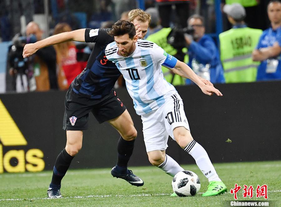 A match between Argentina and Croatia in a Group D match of the World Cup in Nizhny Novgorod, Russia, June 21, 2018. Croatia won 3-0. (Photo: China News Service/Mao Jianjun)