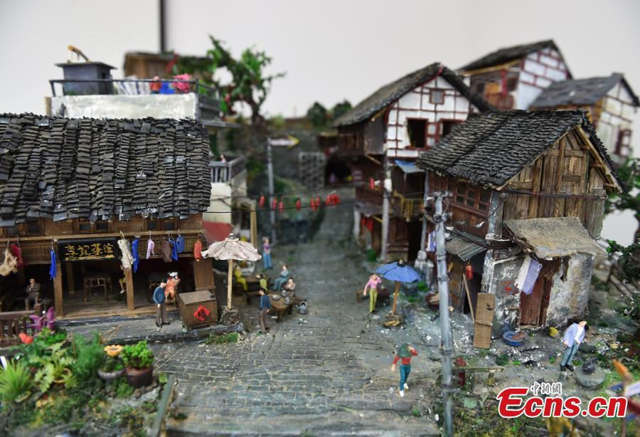 With the help of her classmates, Chinese university student Wu Yuying has finished a model of \
