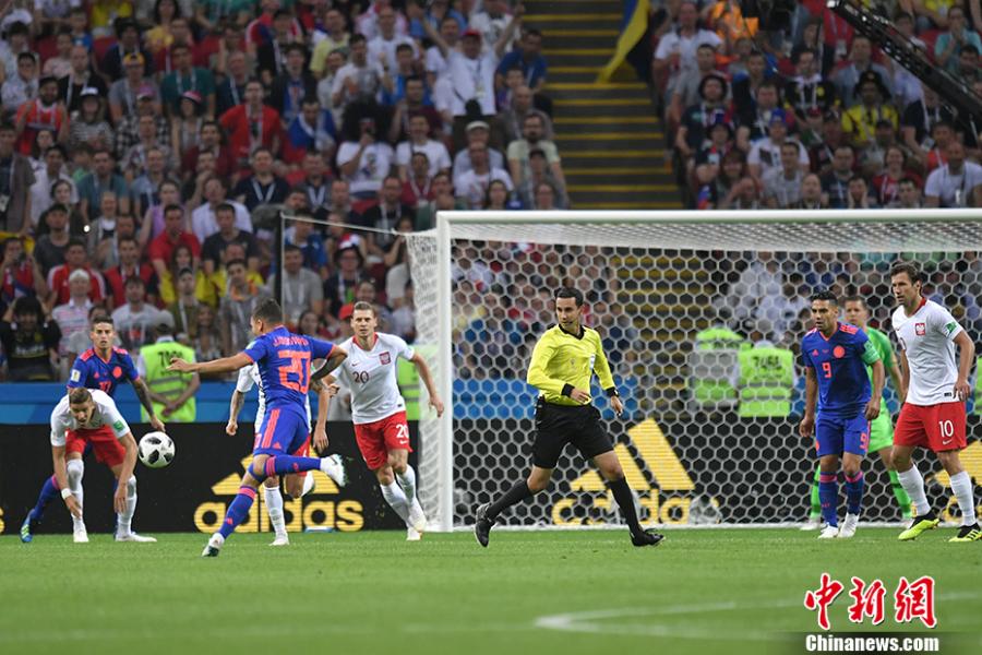 A match between Argentina and Colombia in a Group H match of the World Cup in Kazan, Russia, June 24, 2018. Poland have lost any chance to qualify for the knockout phase of World Cup after falling to Colombia 3-0 in their second Group H match in the Kazan Arena on Sunday.(Photo: China News Service/Tian Bochuan)
