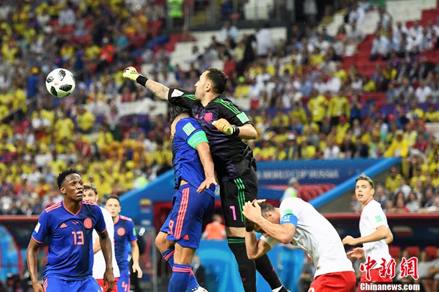 A match between Argentina and Colombia in a Group H match of the World Cup in Kazan, Russia, June 24, 2018. Poland have lost any chance to qualify for the knockout phase of World Cup after falling to Colombia 3-0 in their second Group H match in the Kazan Arena on Sunday.(Photo: China News Service/Tian Bochuan)