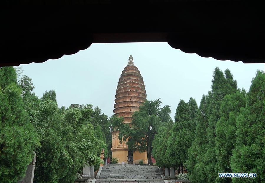 Photo taken on June 26, 2018 shows the Pagoda of the Songyue Temple in Dengfeng City, central China\'s Henan Province. The pagoda, was built in the Northern Wei Dynasty (369-534). Pagodas built in ancient times in Henan act not only as landmarks for sight-seeing, but also as observers of the Chinese history. (Xinhua/Li An)