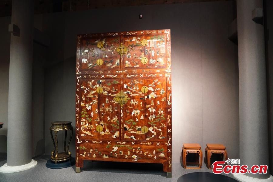 Photo taken on July 6, 2018 shows preparations underway to open the Nanxun Hall area in Nandaku, or the southern grand warehouse, at the Palace Museum, Beijing. The area will be used as a gallery to display imperial furniture in the Kangxi, Qianlong and Yongzheng periods of the Qing Dynasty (1644-1911) in the first stage, and then furniture from the Ming Dynasty (1368-1644) later, eventually bringing the total number of exhibits to 2,000. (Photo: China News Service/Du Yang)