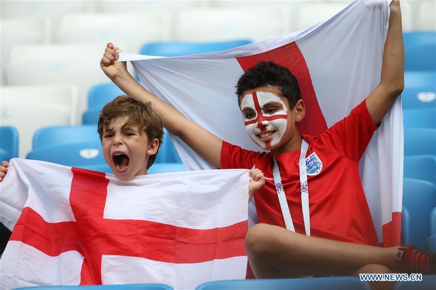 Fans of England are seen prior to the 2018 FIFA World Cup quarter-final match between Sweden and England in Samara, Russia, July 7, 2018. (Xinhua/Li Ming)