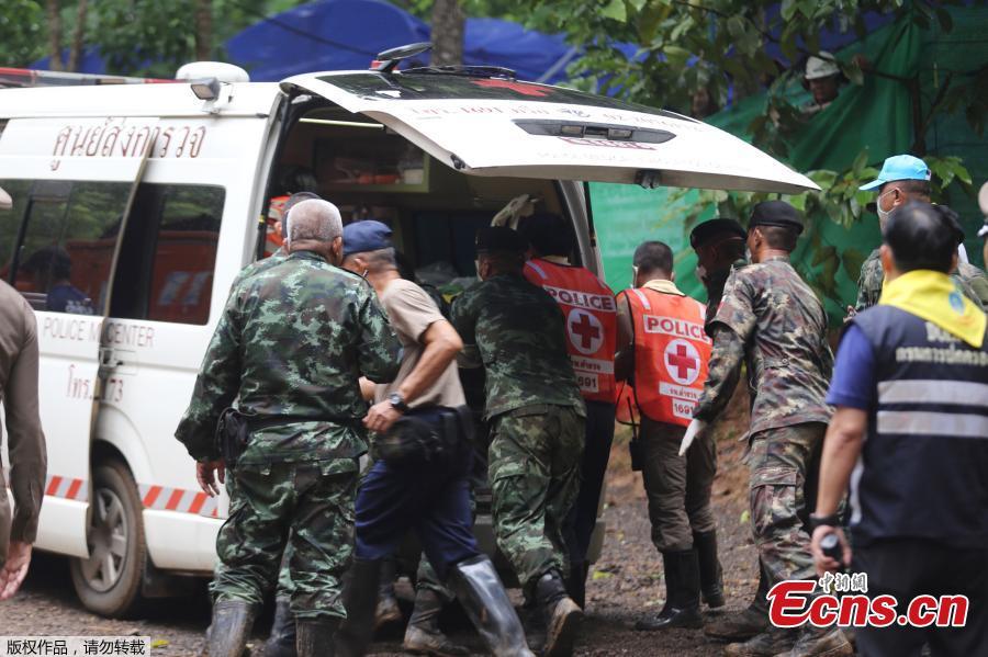 Rescuers work near Tham Luang cave complex in the northern province of Chiang Rai, Thailand, July 8, 2018. Four boys have exited a flooded cave in northern Thailand where they have been trapped for more than two weeks, a senior member of rescue operation’s medical team said on Sunday. (Photo/Agencies)