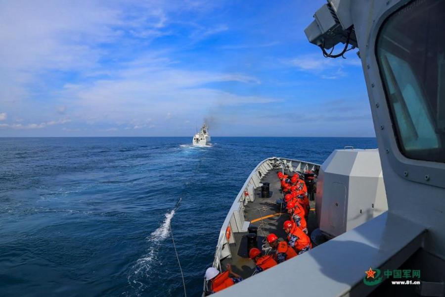 A frigate division of the South China Sea Fleet of the PLA Navy, including the Meizhou, Luoyang, and Mianyang ships, undertakes a live-fire drill in the South China Sea from July 5 to 7 to enhance combat capabilities. (Photo/81.cn)