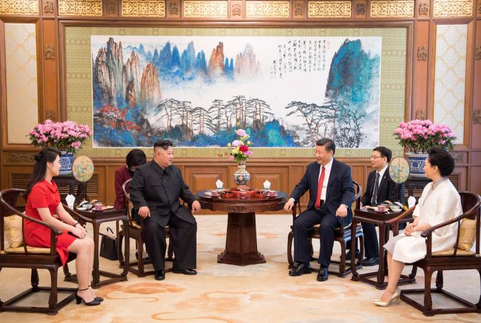 June 20, 2018 

President Xi Jinping drinks tea with Kim Jong-un, top leader of the Democratic People’s Republic of Korea, at the Diaoyutai State Guesthouse in Beijing, following the easing of tensions surrounding the nuclear issue in the Korean Peninsula. This cup of tea is a great representation of the concept of peace. (Photo/Xinhua)